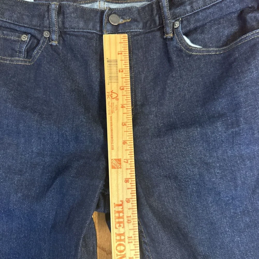 Banana Republic Straight leg Jeans Men's size 34 x 34